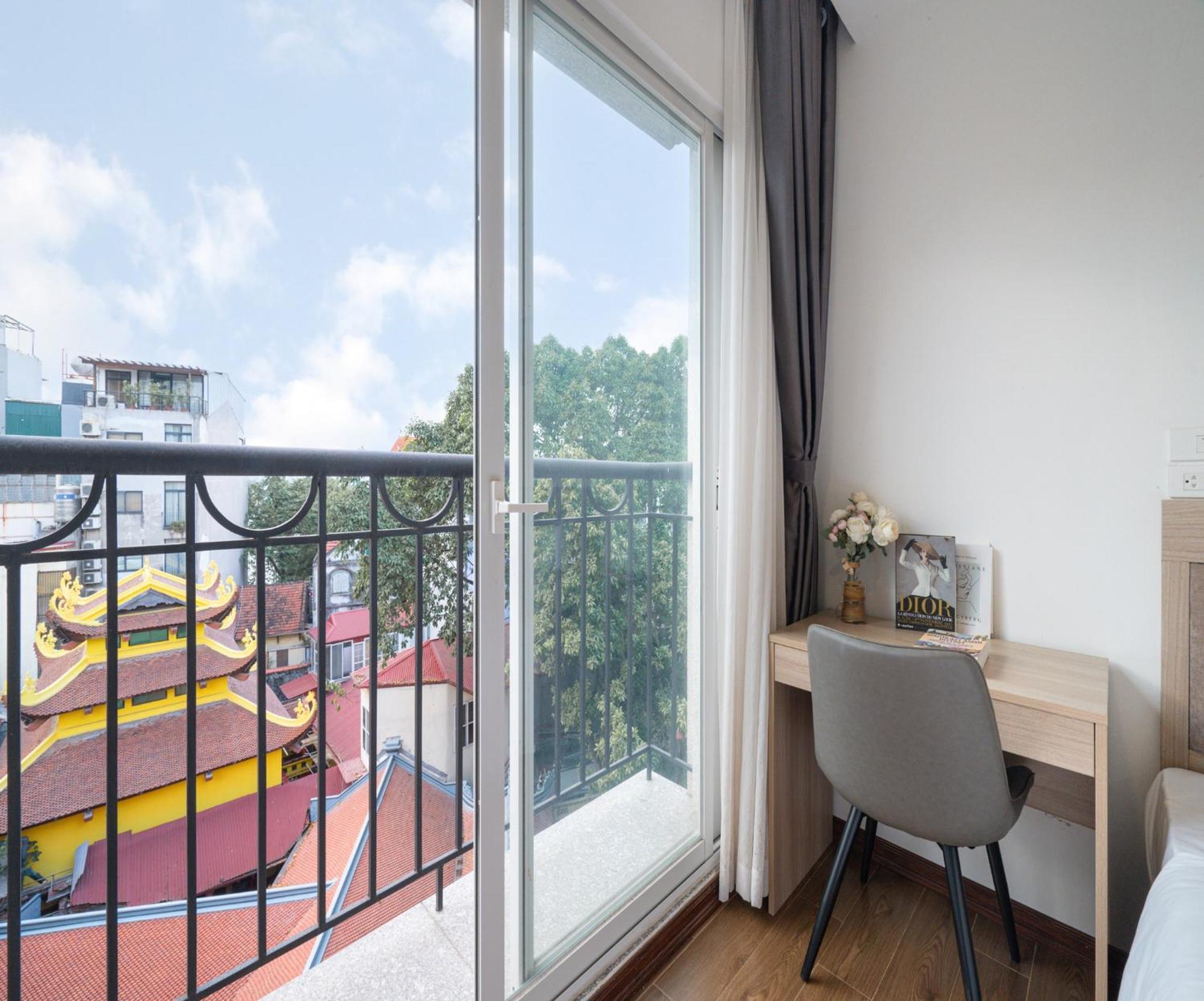 Luxe Paradise Residence Truc Bach Hanoi Exterior foto