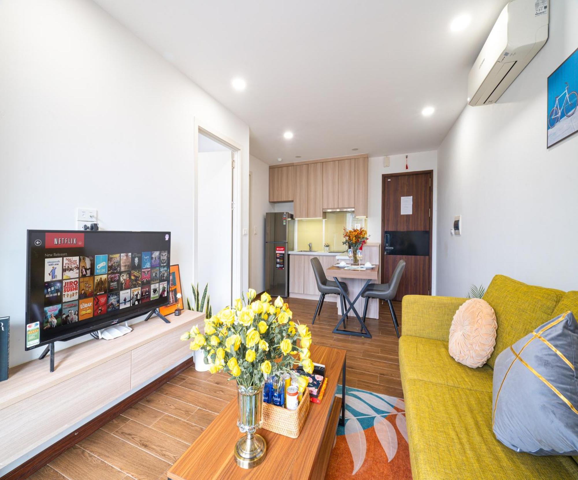 Luxe Paradise Residence Truc Bach Hanoi Exterior foto
