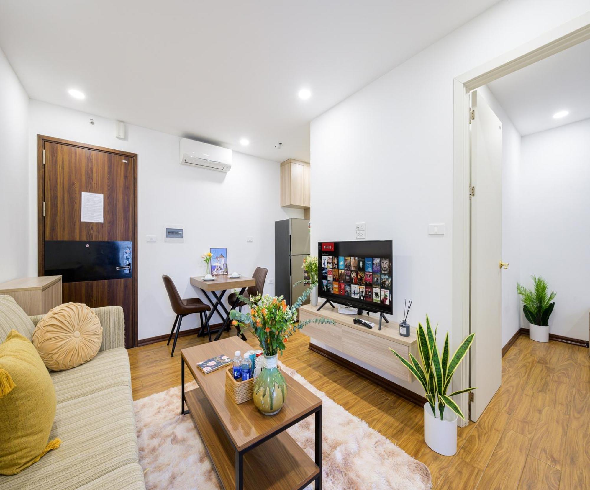 Luxe Paradise Residence Truc Bach Hanoi Exterior foto